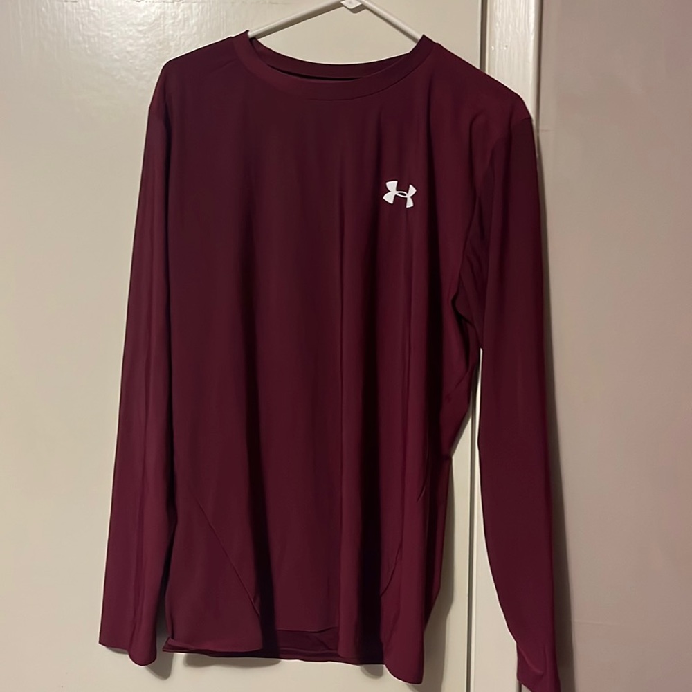 Under Armour 3xl heatgear maroon long sleeve T-shirt, snug, but not compression